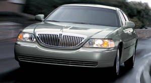 lincoln town-car Signature Limited