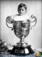 Cadillac celebrates its first Dewar Trophy centenary