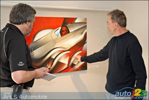 Alain Lévesque (g.), peintre,s'entretien avec notre journaliste, Luc Gagné.