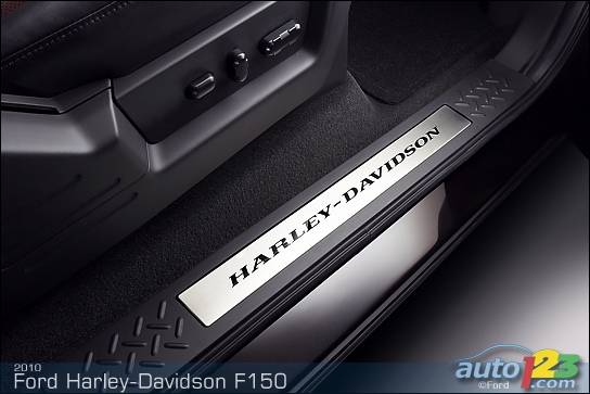 2010-ford-harley-davidson-f150-010.jpg