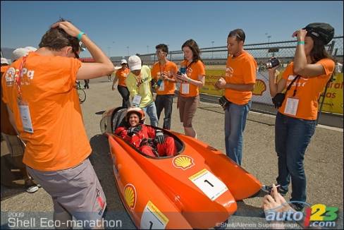 L'équipe Sabia du Brésil a reçu le prix du Design grâce à sa voiture, la «Sabia 6», dont le style est un croisement entre une Bugatti classique... et Iron Man!