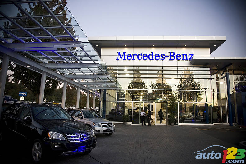 Mercedes-Benz Canada celebrates another five dealership grand openings