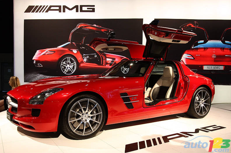 Mercedes Benz SLS AMG