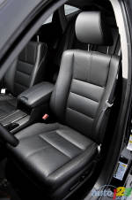 2010 Honda Accord Crosstour EX-L V6 NAVI Review