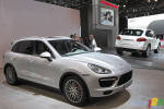 2010 New York Autoshow: The Cayenne grows in size and stature and in power and in green...