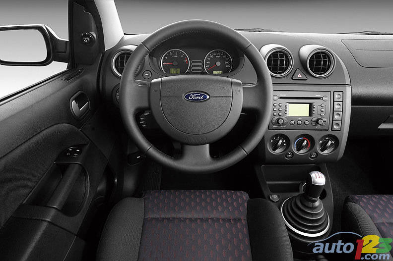 Ford Fiesta 2004 (Photo: Ford)