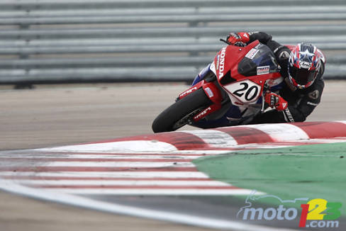 Photo: Philippe Champoux/Moto123.com