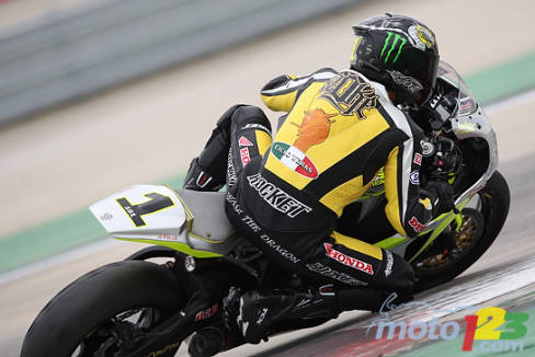 Photo: Philippe Champoux/Moto123.com