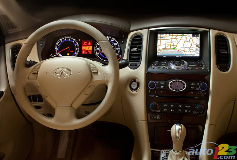 Photo: Nissan