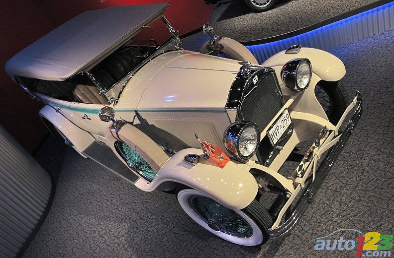 This 1927 McLaughlin-Buick Model 28-496 was used for an official visit of the British royal couple. (Photo: Luc Gagné/Auto123.com)