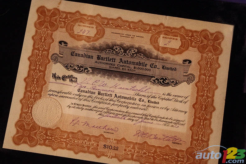 Certificate issued by the Canadian Bartlett Automobile Company for an investor who had bought two shares of the company assets! (Photo: Luc Gagné/Auto123.com)