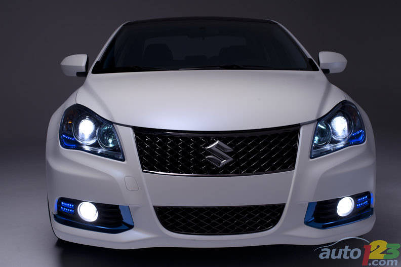 Suzuki Kizashi EcoCharge Concept (Photo: Suzuki)
