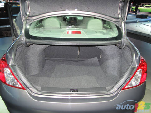 2011 New York Auto Show: 2012 Nissan Versa Sedan