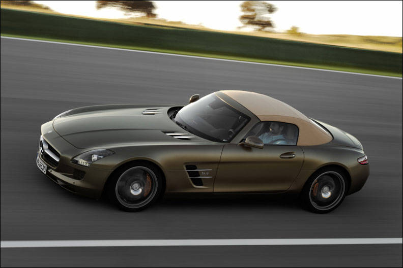 2012 Mercedes-Benz SLS AMG Roadster (Photo: Mercedes-Benz)