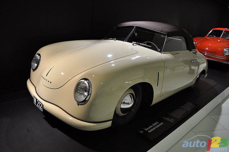 1948 356/2 Gmund Cabriolet (Photo: Mathieu St-Pierre/Auto123.com)