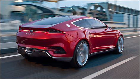Ford Evos Concept vue 3/4 arrière