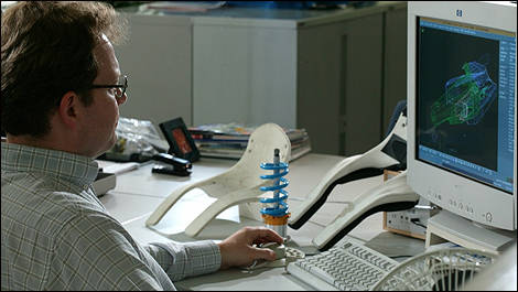 Work station of the Renault CFD department.