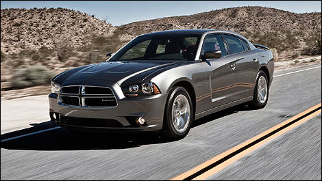 2012 Dodge Charger front 3/4 view