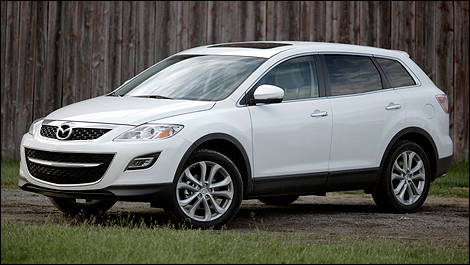 2011 Mazda CX-9 GT front 3/4 view