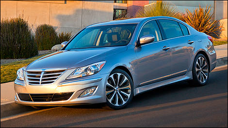 2012 Hyundai Genesis 5.0 R-Spec front 3/4 view