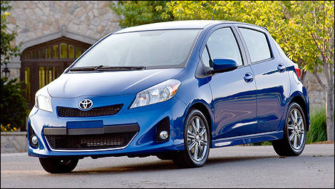2012 Toyota Yaris front 3/4 view