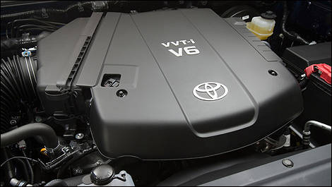 2012 Toyota Tacoma engine