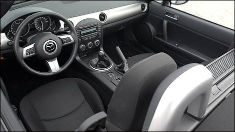 2011 Mazda MX-5 GS interior