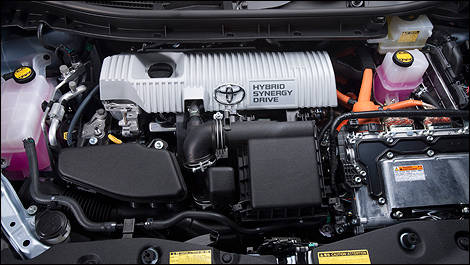 2012 Toyota Prius v engine