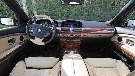 BMW 750Li 2006 interior