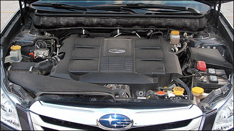 Subaru Outback 3.6R Limited 2011 moteur