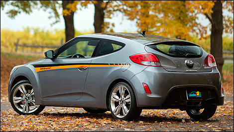 2012 Hyundai Veloster EcoShift DCT Tech Package rear 3/4 view