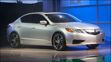 Acura ILX Concept front 3/4 view