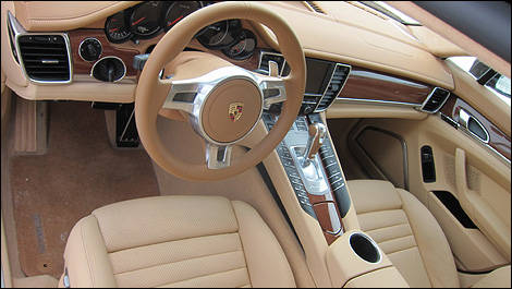 2012 Porsche Panamera Turbo S interior