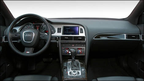 2007 Audi S6 interior