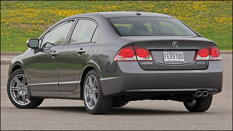 2009 Acura CSX TECH rear 3/4 view