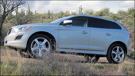 2012 Volvo XC60 R-Design left side view