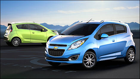 2013 Chevrolet Spark front 3/4 view