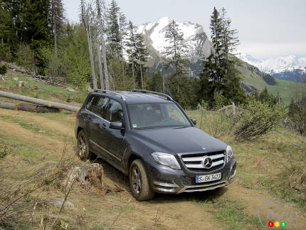  [ صُورٌ ] 2013 Mercedes GLK-Class Mercedes-Benz-GLK-2013_004