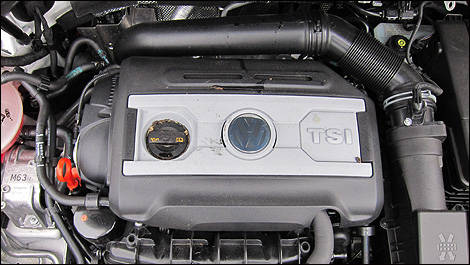 2011 Volkswagen Passat CC engine