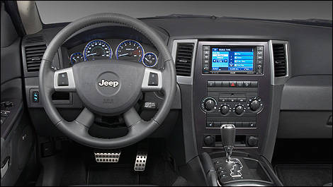 2008 Jeep Grand Cherokee SRT8 dashboard
