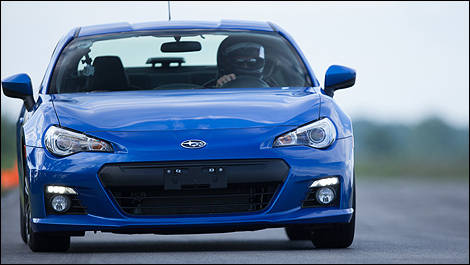 Subaru BRZ 2013 vue 3/4 avant
