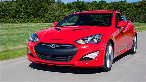 Hyundai Genesis Coupé 2.0T R-Spec 2013 vue 3/4 avant