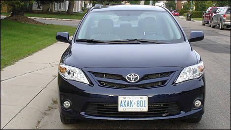 2012 Toyota corolla le review