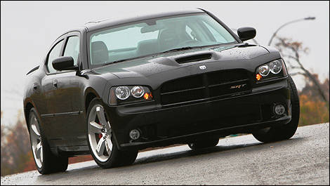 2006 Dodge Charger front 3/4 view