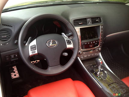 Lexus IS 250C 2012 : essai routier