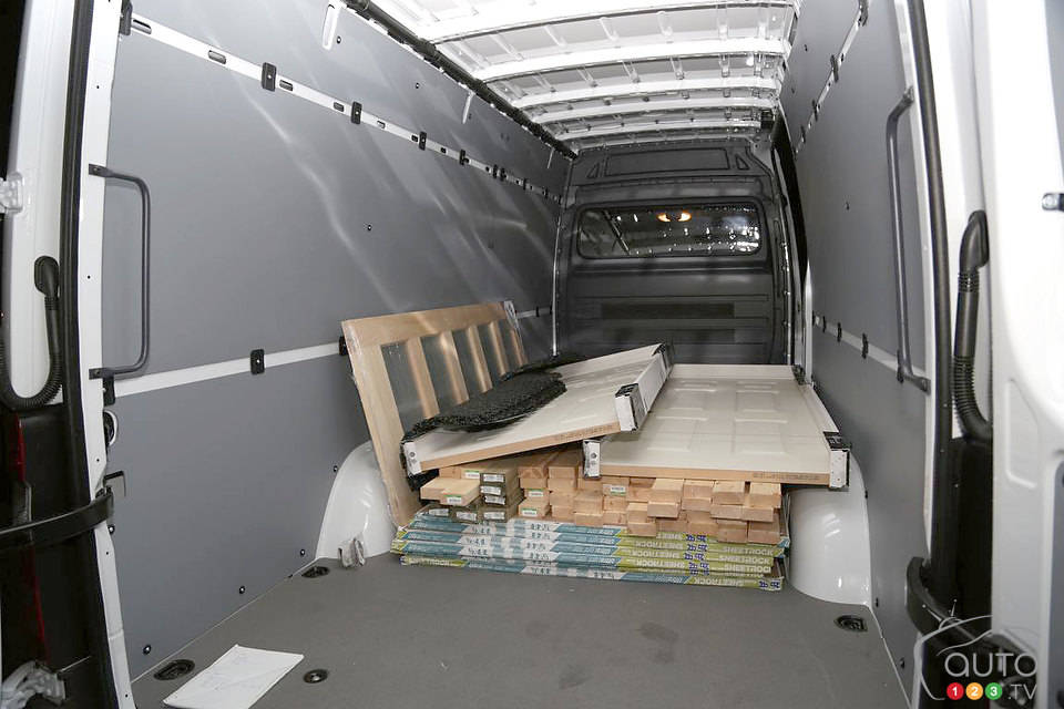 2012 Mercedes-Benz Sprinter 2500 (Photo: Collin Styker)