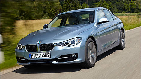 2013 BMW ActiveHybrid 3 3/4 front view