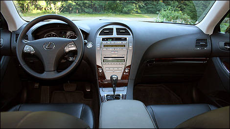 Lexus EX 350 2011 intérieur