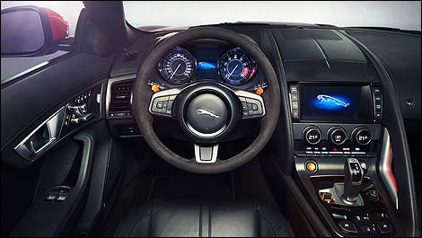 Jaguar Type F 2014 intérieur