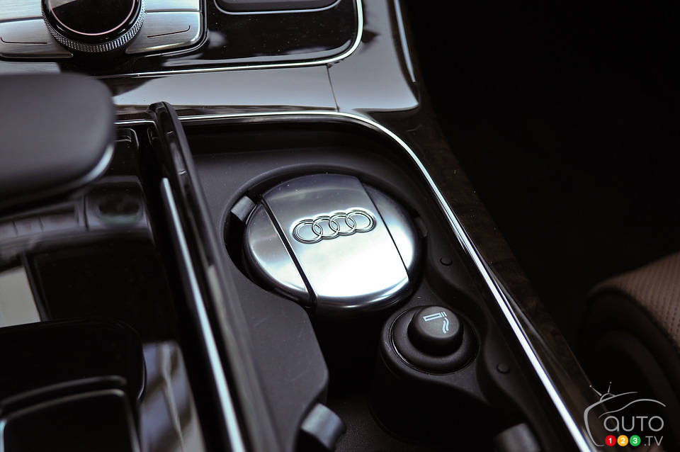 Photo: Mathieu St-Pierre